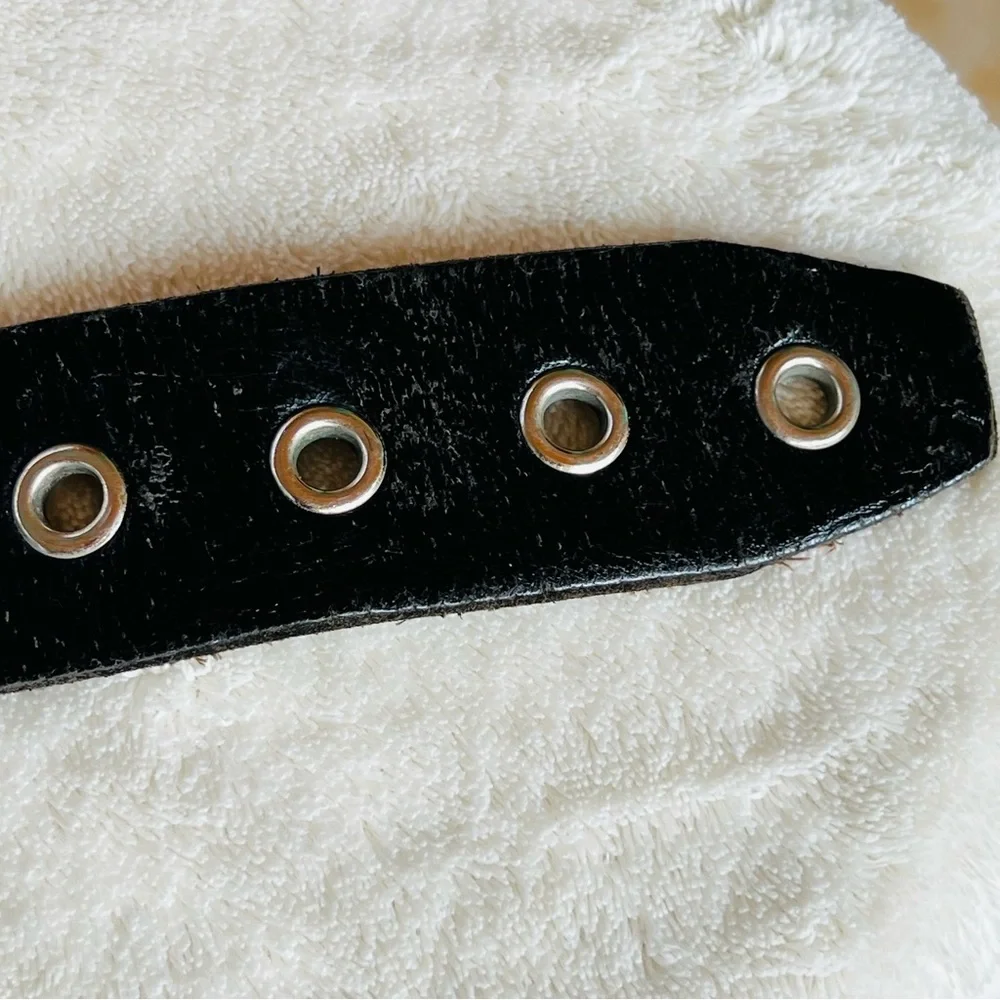 SILVER HEAVY METAL CHAIN AND BLACK LEATHER MOTO BELT SIZE 38 VINTAGE